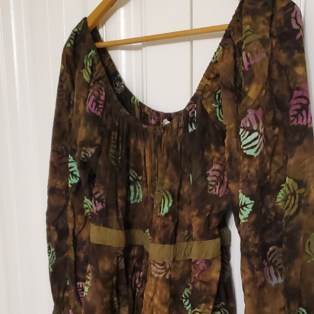 Brown Leaf Print Dress